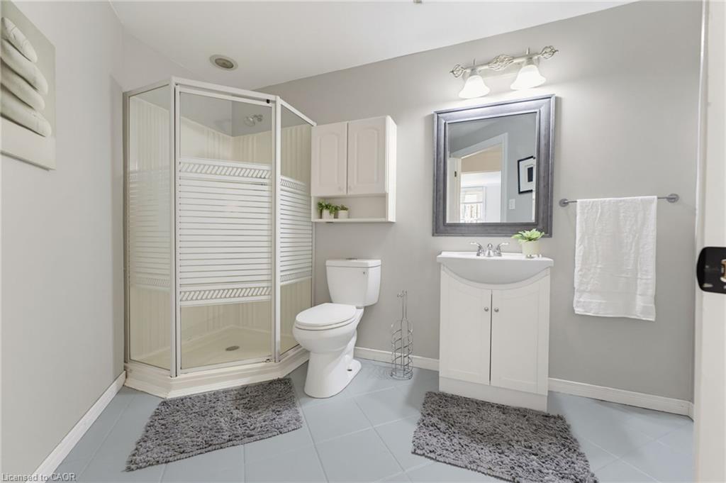 6 Stuart Street Property Photo 26