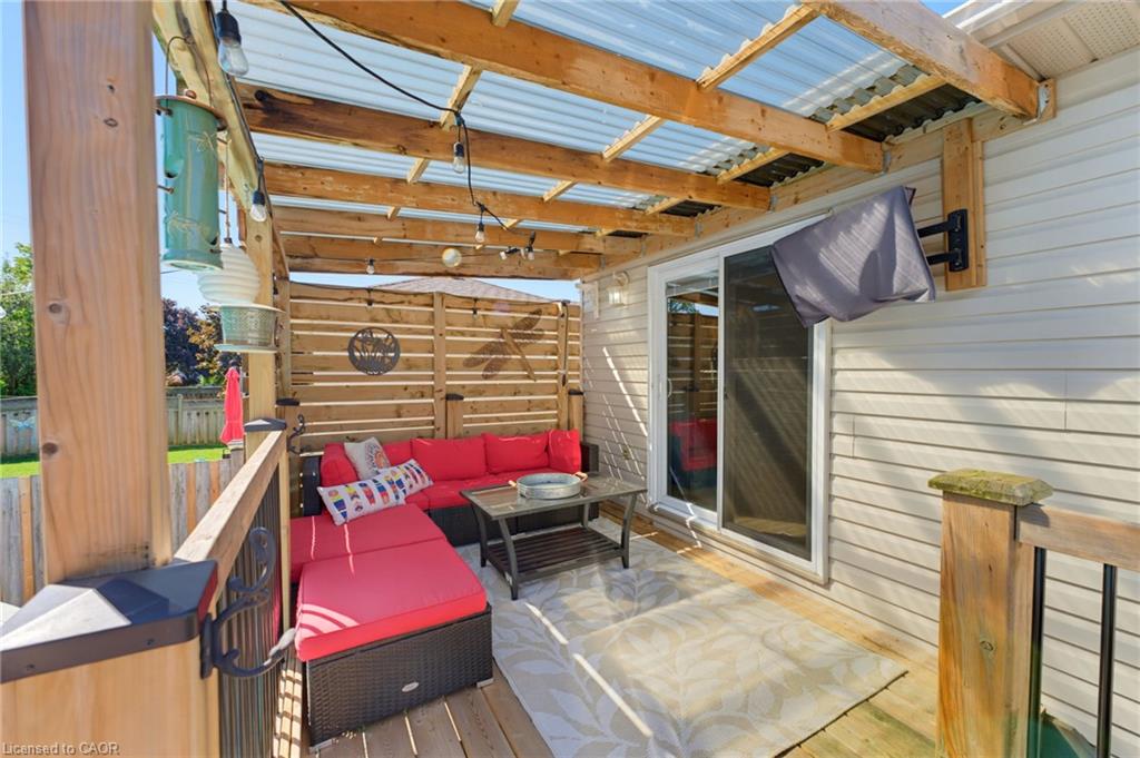 6 Stuart Street Property Photo 28