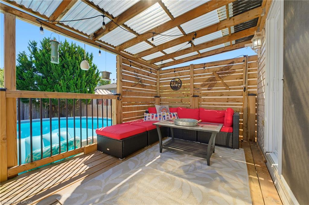 6 Stuart Street Property Photo 29