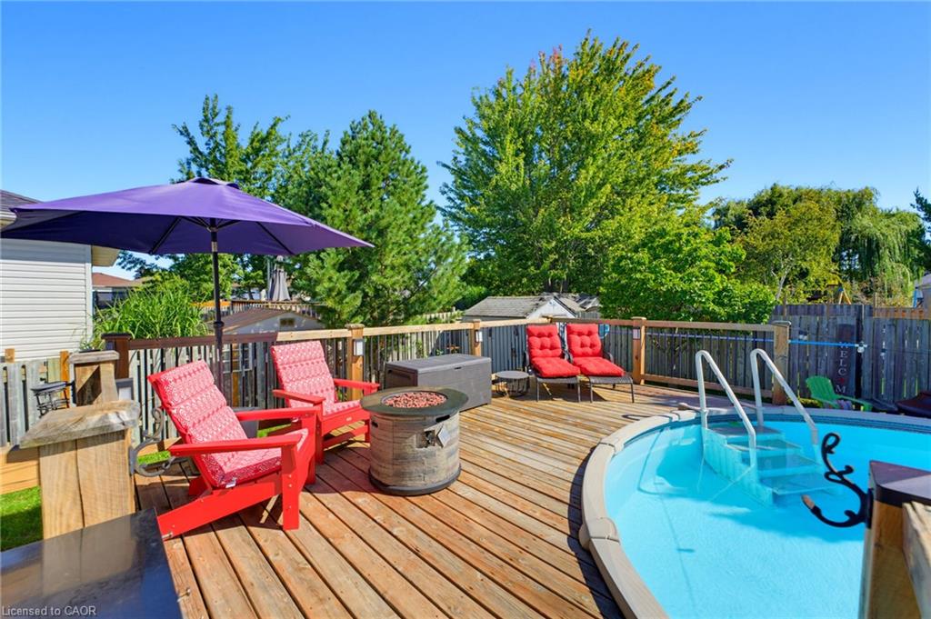 6 Stuart Street Property Photo 31