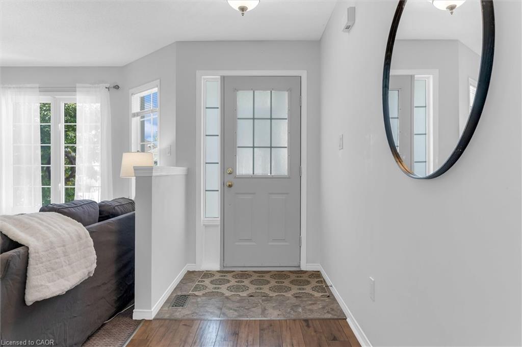7 Aspen Lane Property Photo 3