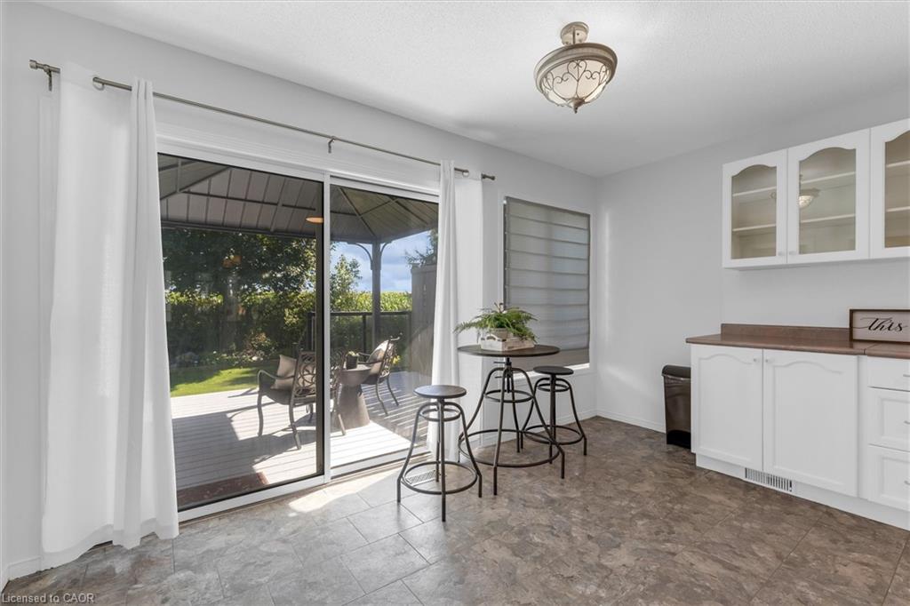 7 Aspen Lane Property Photo 14