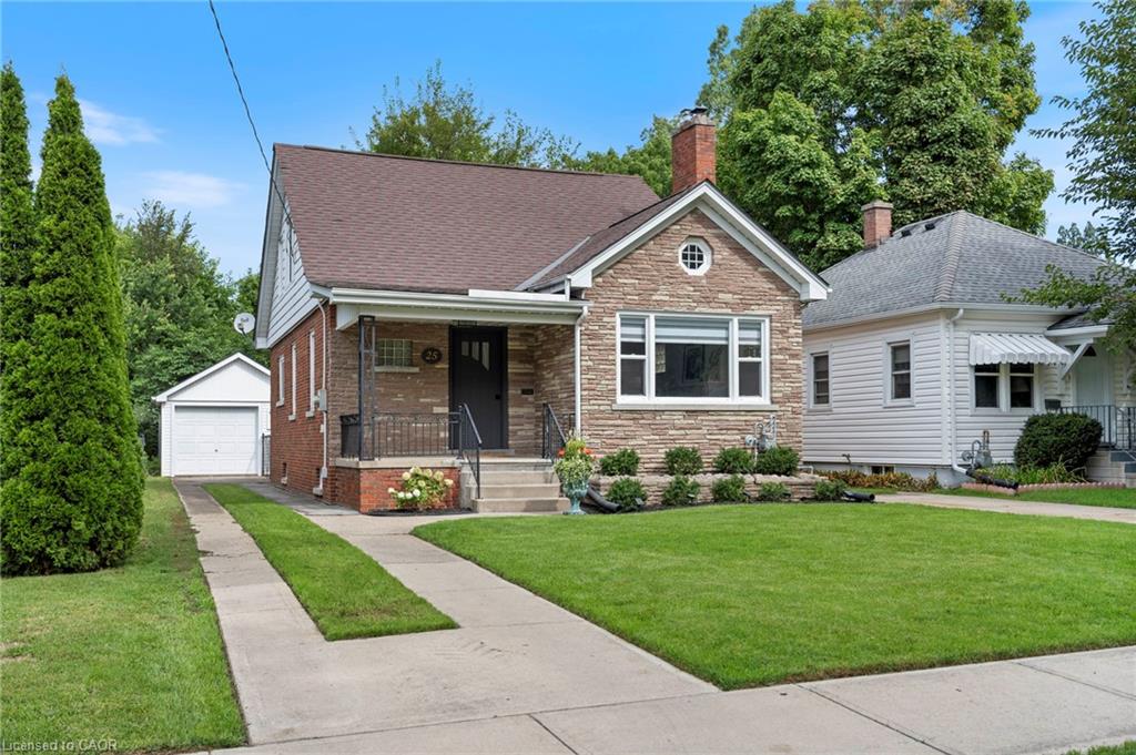 25 Mccall Street Property Photo 1