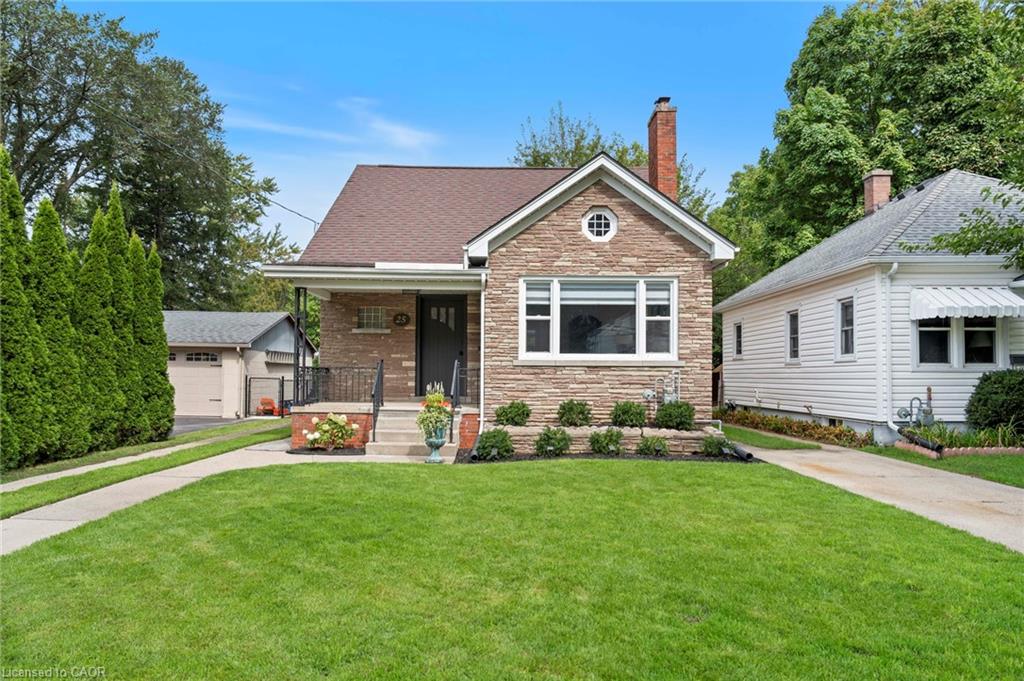 25 Mccall Street Property Photo 1