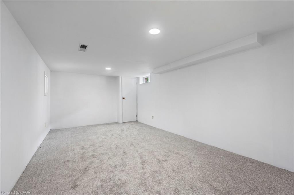 25 Mccall Street Property Photo 17