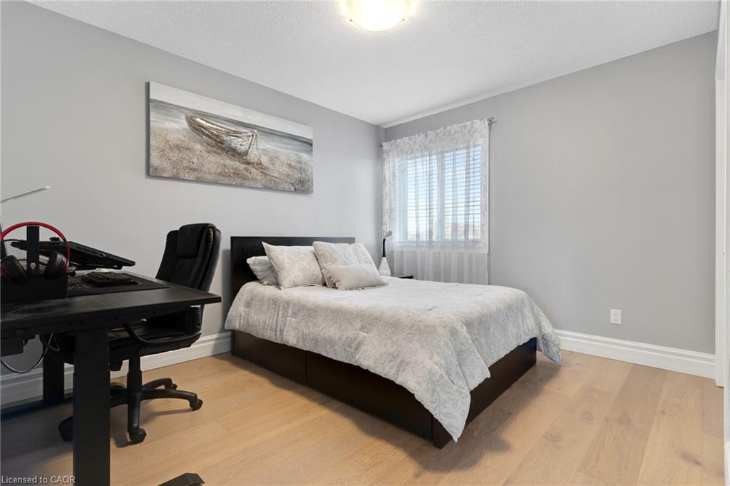 343 Steepleridge Street Property Photo 10