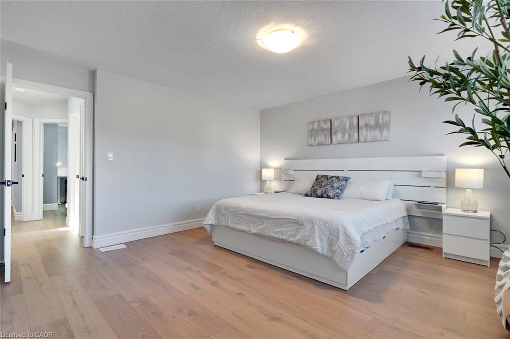 343 Steepleridge Street Property Photo 13