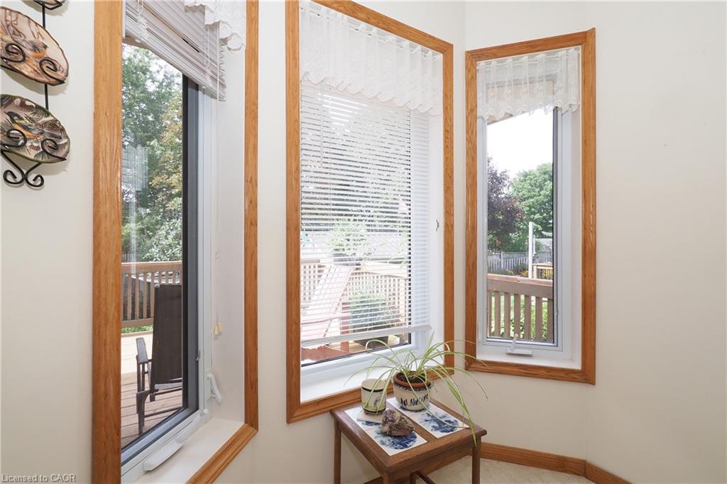 16 Maple Street Property Photo 19