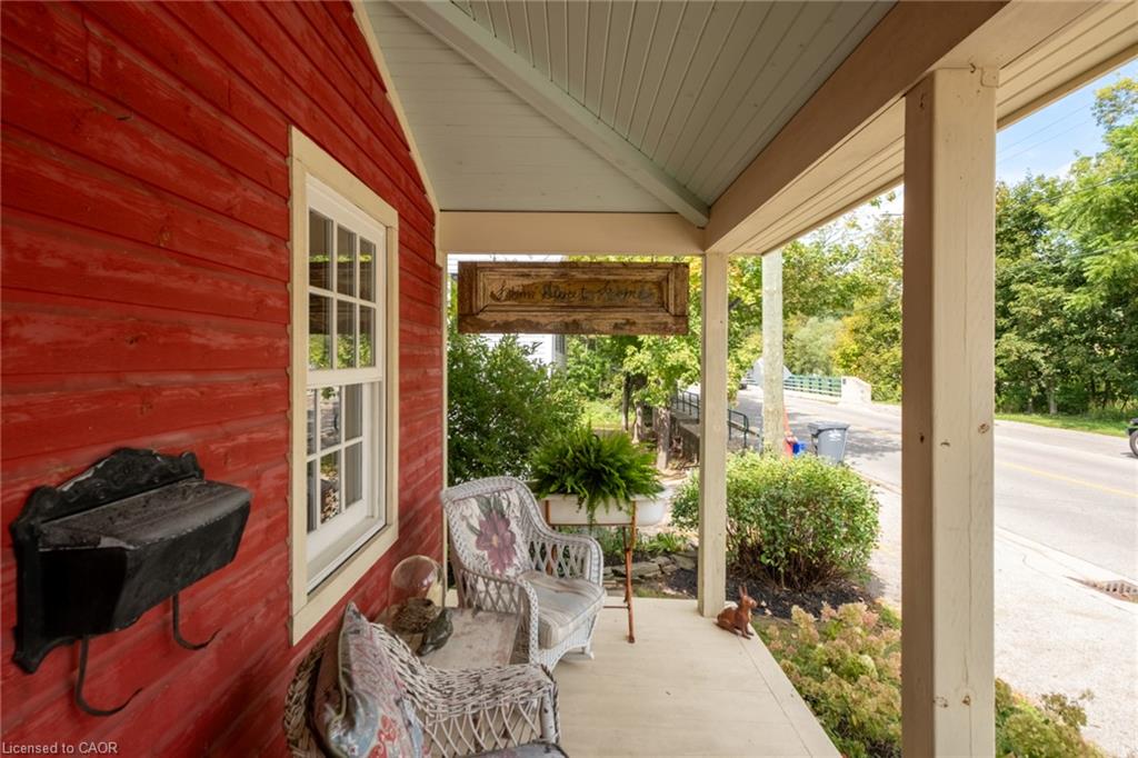 532 Main Street Property Photo 2