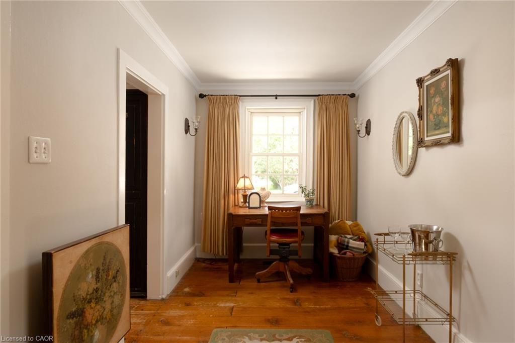 532 Main Street Property Photo 8
