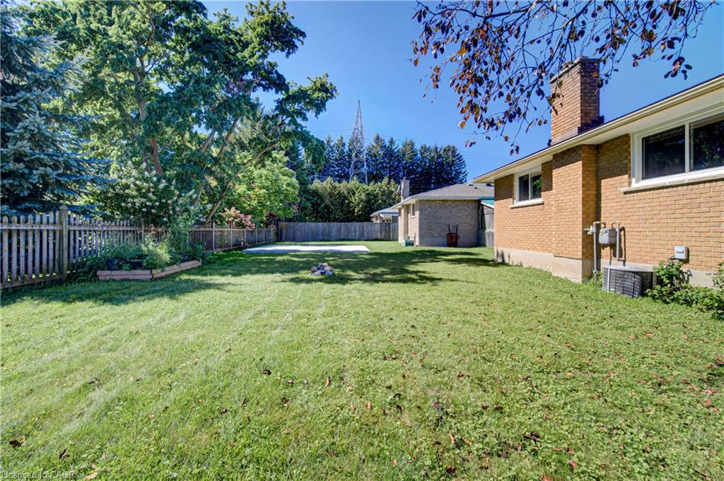 221 Devon Street Property Photo 28
