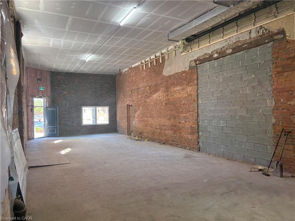 200-208 King Street E Property Photo 10
