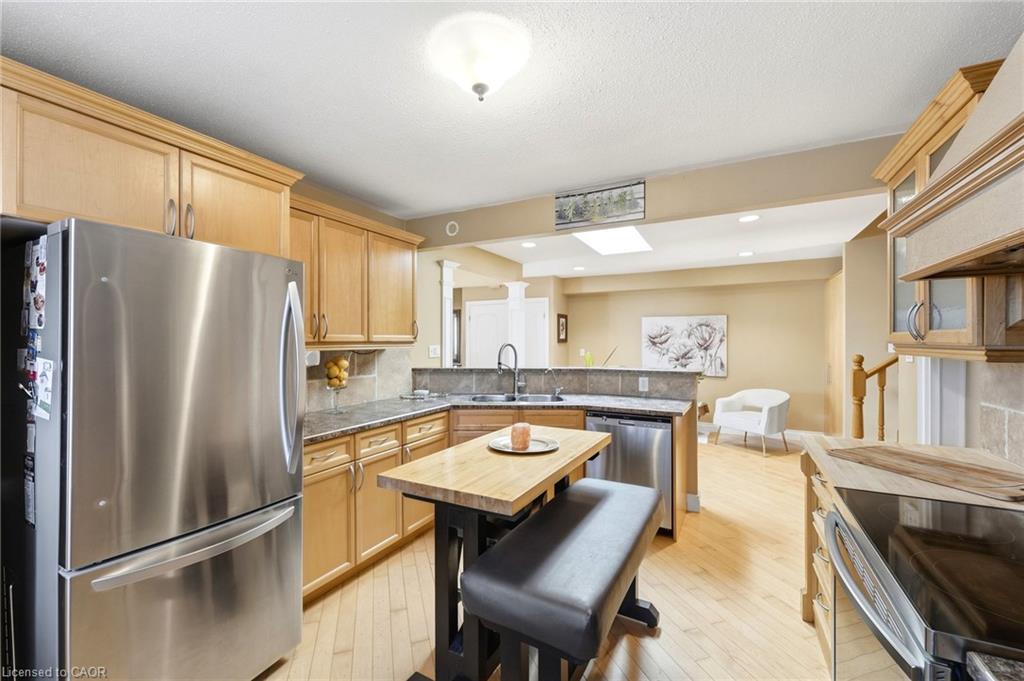 139 Glen Valley Drive Property Photo 12