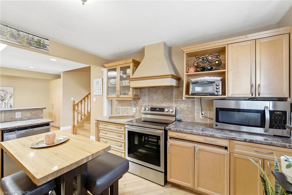 139 Glen Valley Drive Property Photo 13