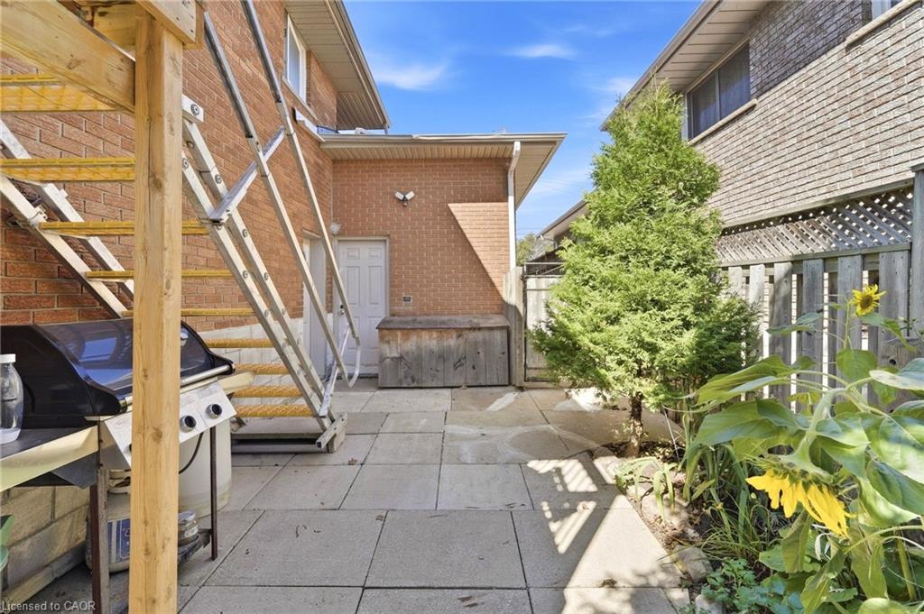 139 Glen Valley Drive Property Photo 41