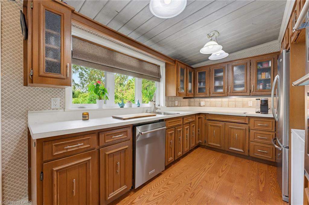 1316 Nevarc Drive Property Photo 13