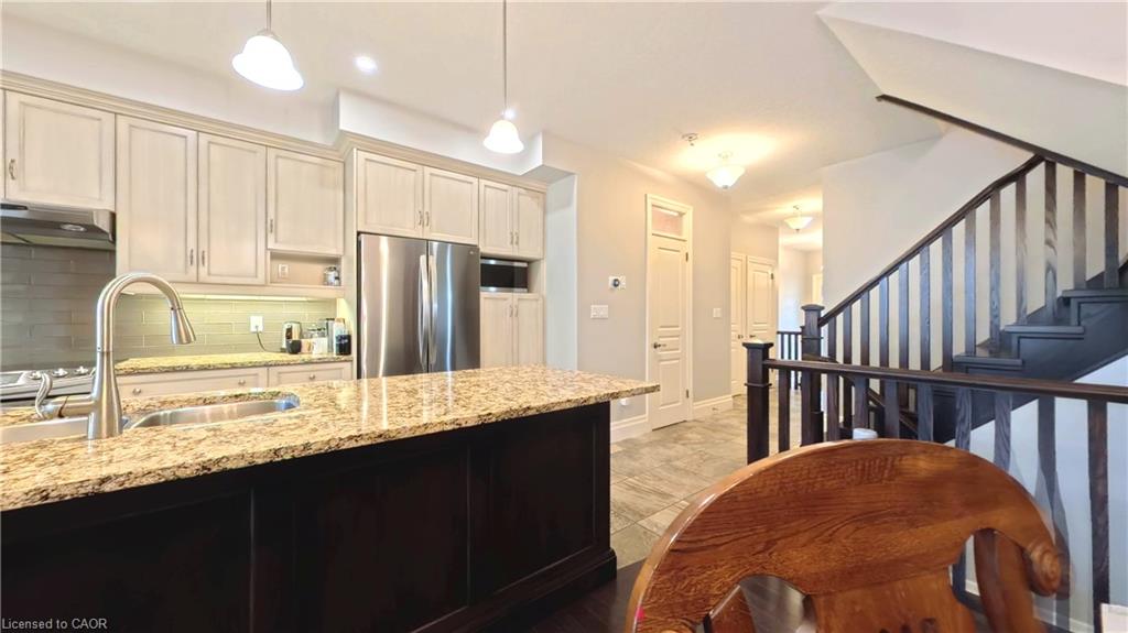 160 Oak Park Drive Property Photo 8
