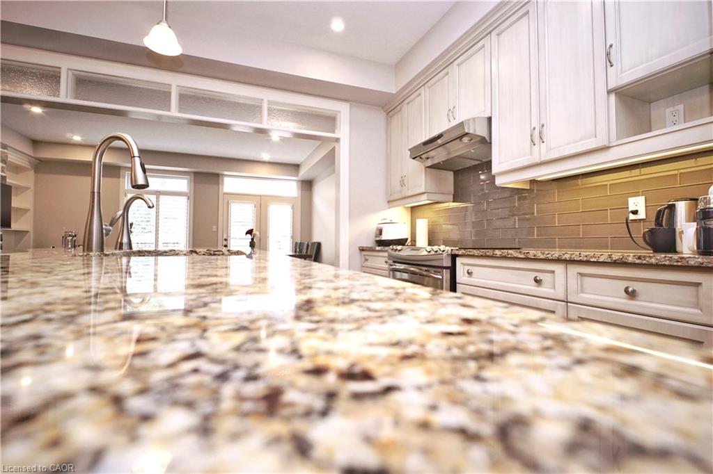 160 Oak Park Drive Property Photo 9
