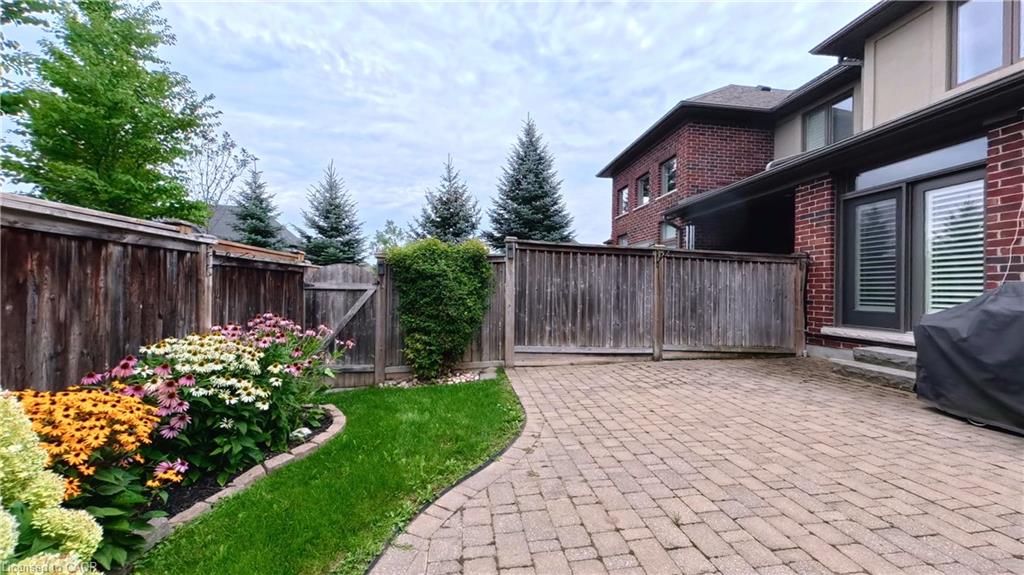 160 Oak Park Drive Property Photo 11