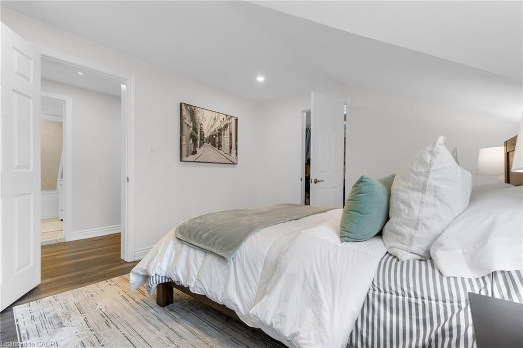 175 Wellington Street Property Photo 11