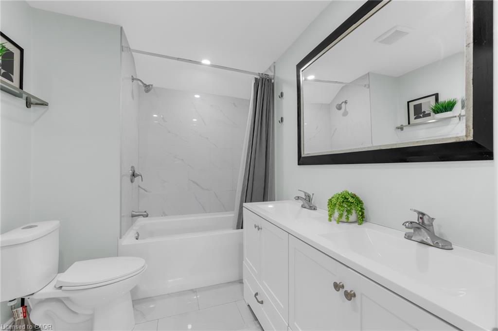 175 Wellington Street Property Photo 12