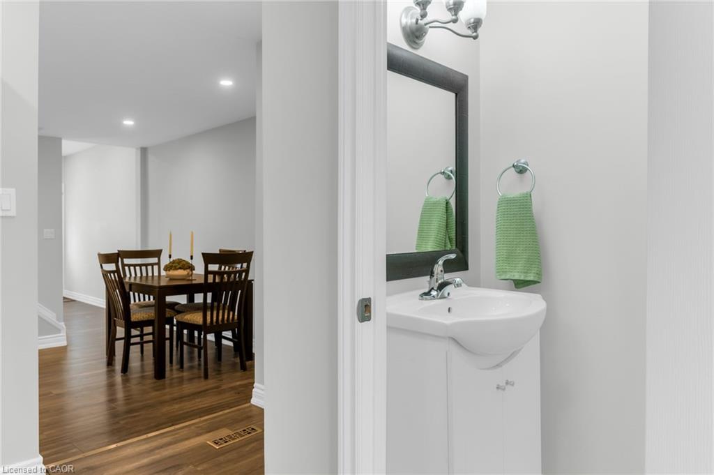 175 Wellington Street Property Photo 18