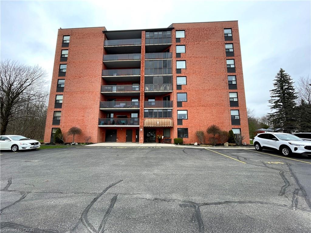 606-5 Mill Pond Court Property Photo 1