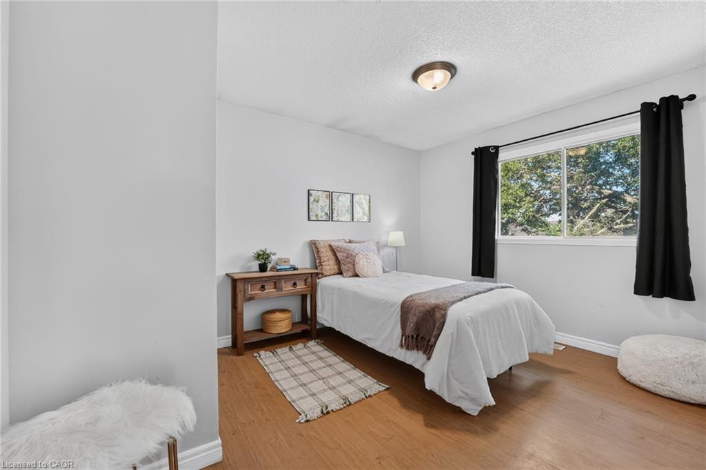 356 Station Street Property Photo 16