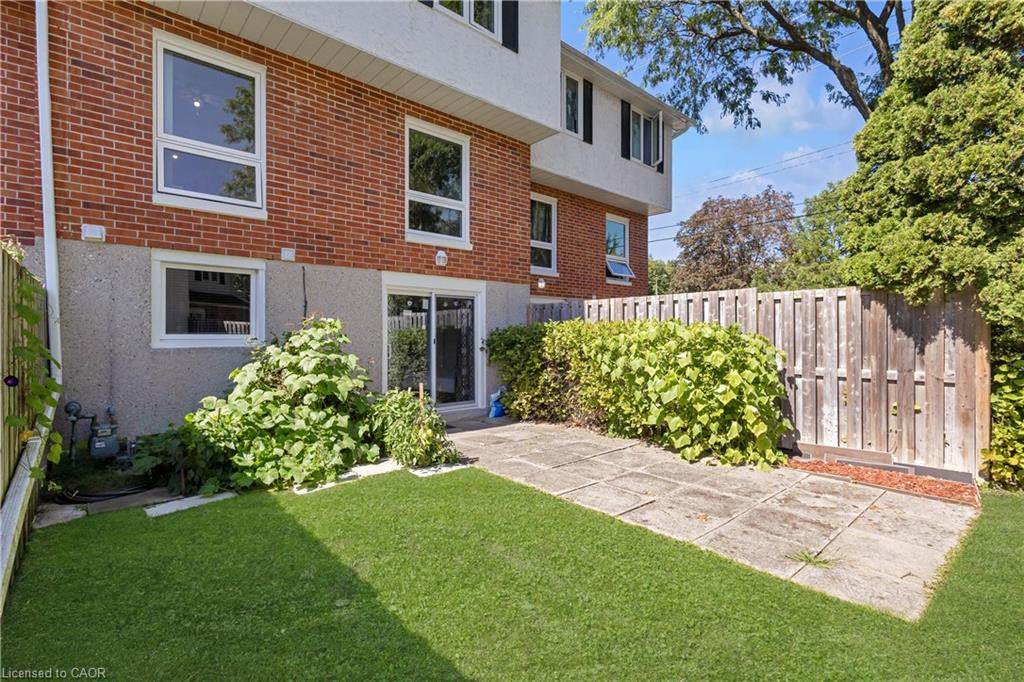 2-427 Keats Way Property Photo 26