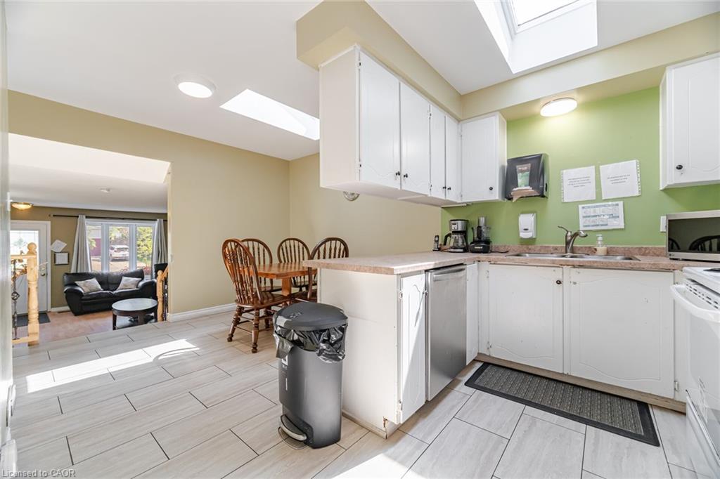 178 Athenia Drive Property Photo 14
