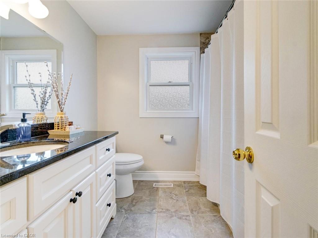 652 Meadow Lane Property Photo 23
