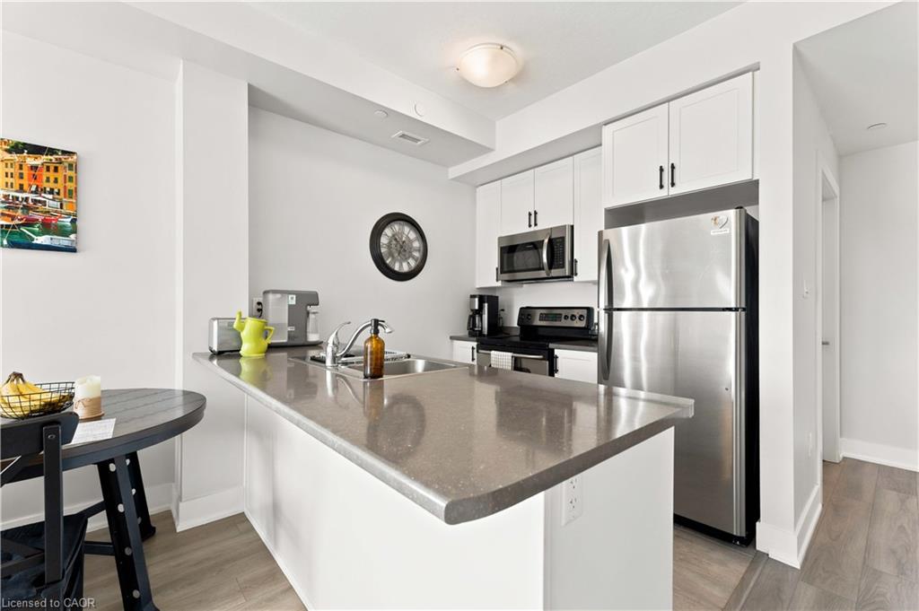 411-125 Shoreview Place Property Photo 13