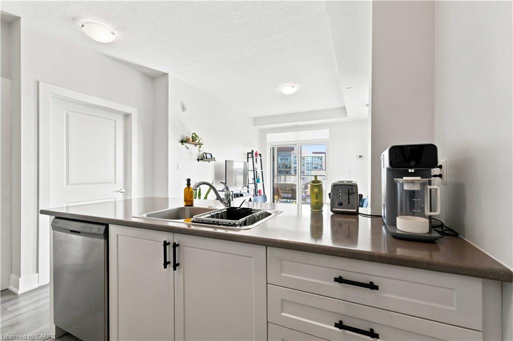 411-125 Shoreview Place Property Photo 15