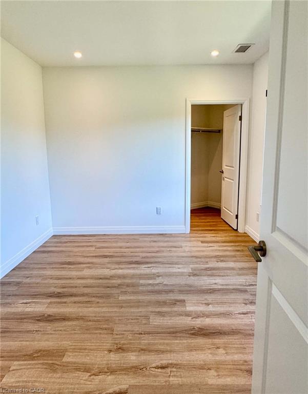307-525 New Dundee Road Property Photo 2