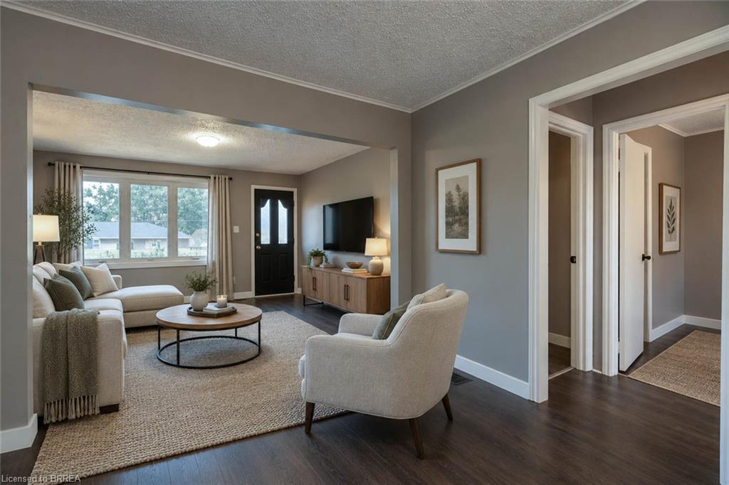 1773 Pierre Street Property Photo 4