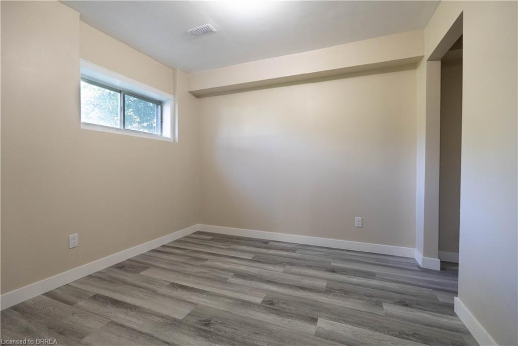 1773 Pierre Street Property Photo 22