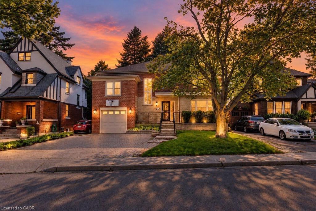 31 Fairleigh Crescent Property Photo 1