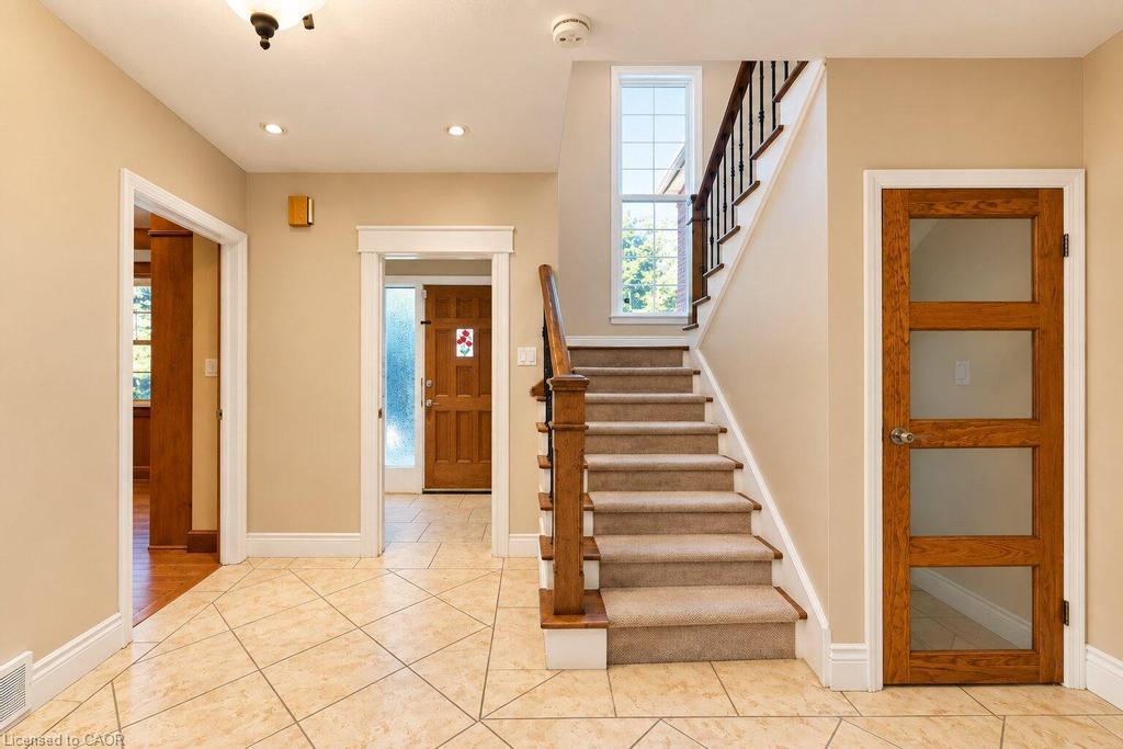 31 Fairleigh Crescent Property Photo 16