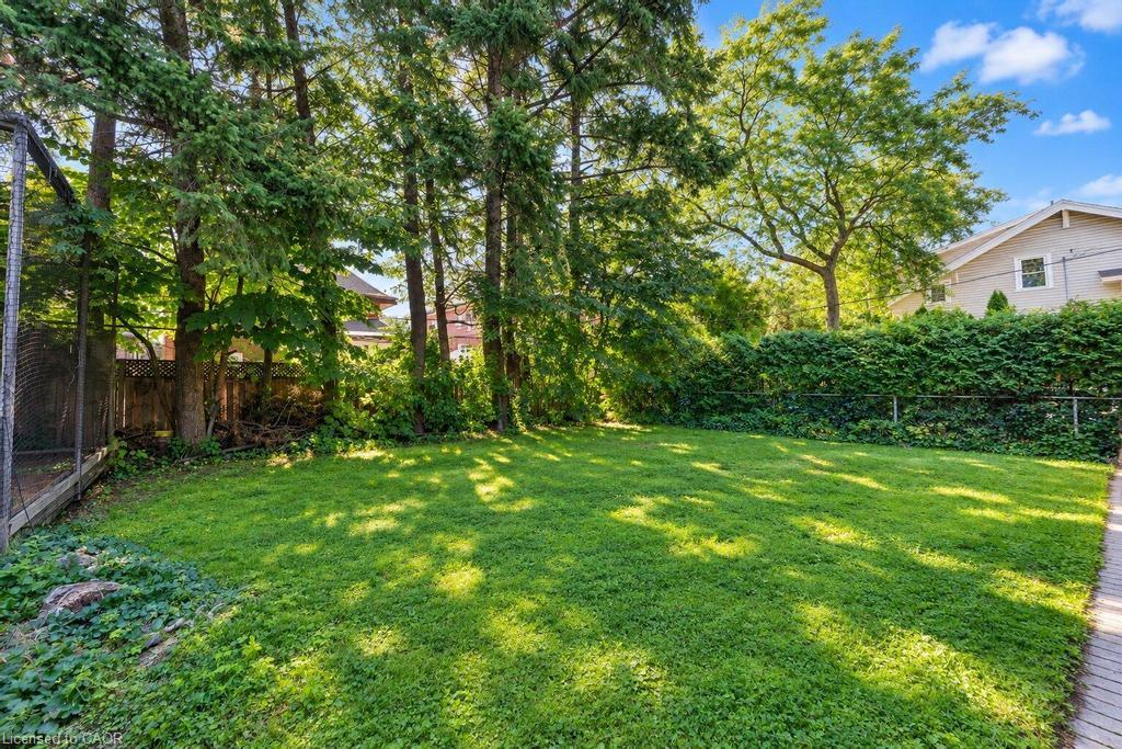 31 Fairleigh Crescent Property Photo 30