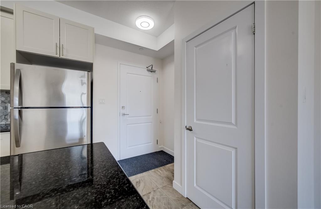 235-125 Shoreview Place Property Photo 4