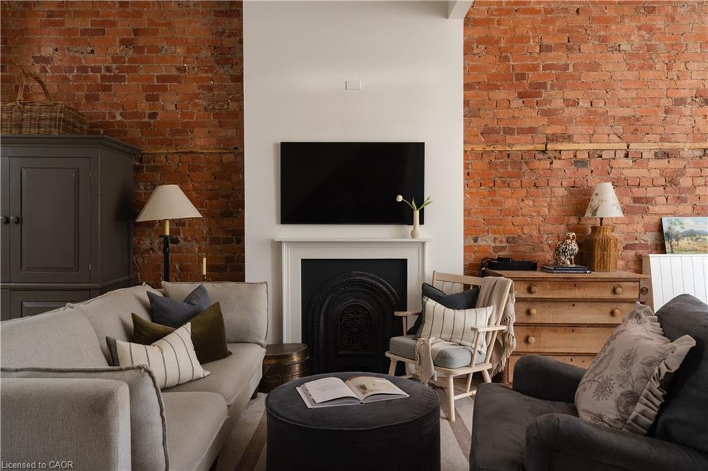29 Steven Street Property Photo 8
