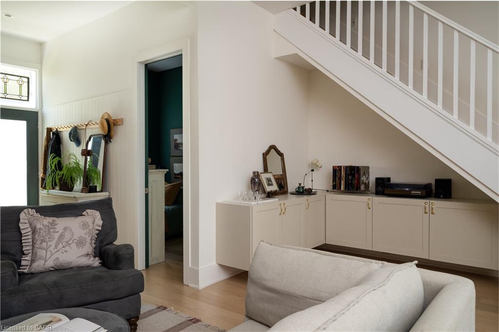 29 Steven Street Property Photo 11