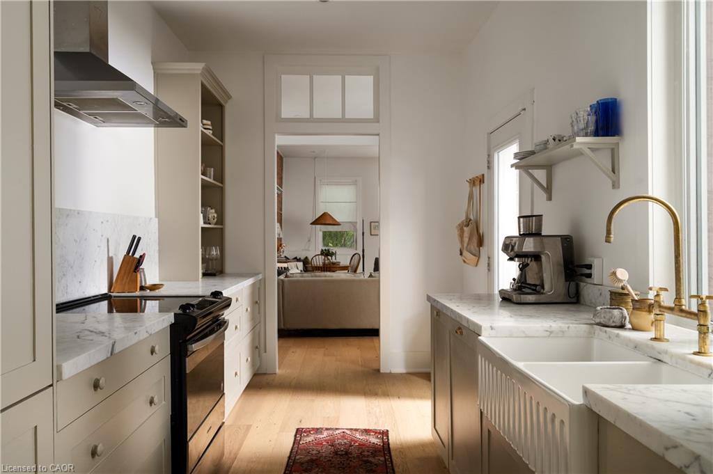 29 Steven Street Property Photo 14
