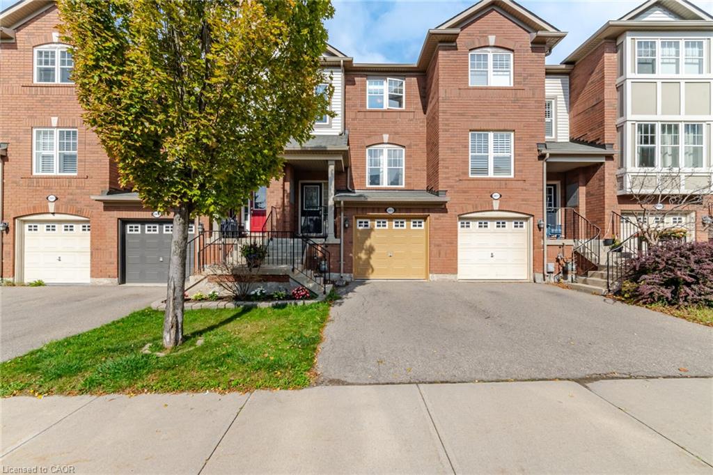 2413 Coho Way Property Photo 4