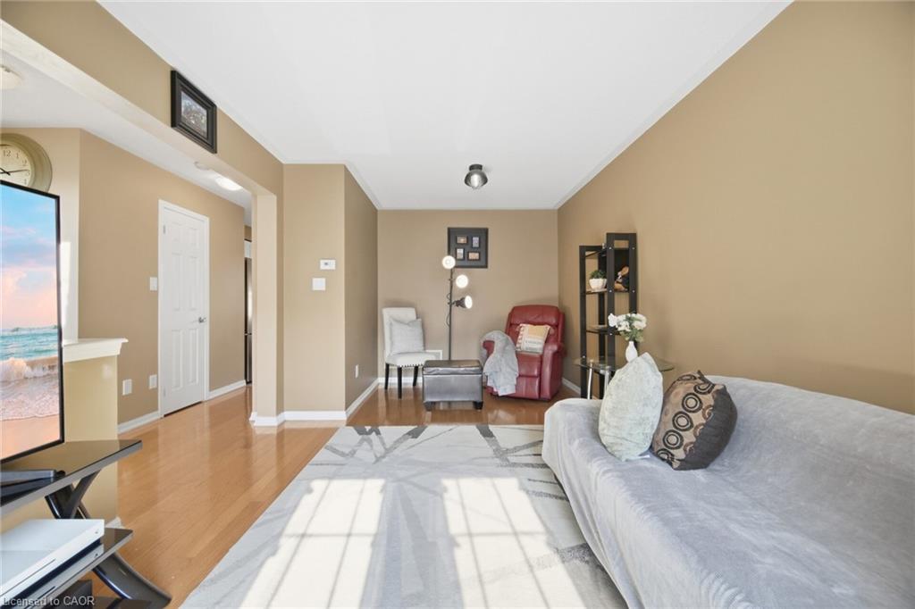 2413 Coho Way Property Photo 11