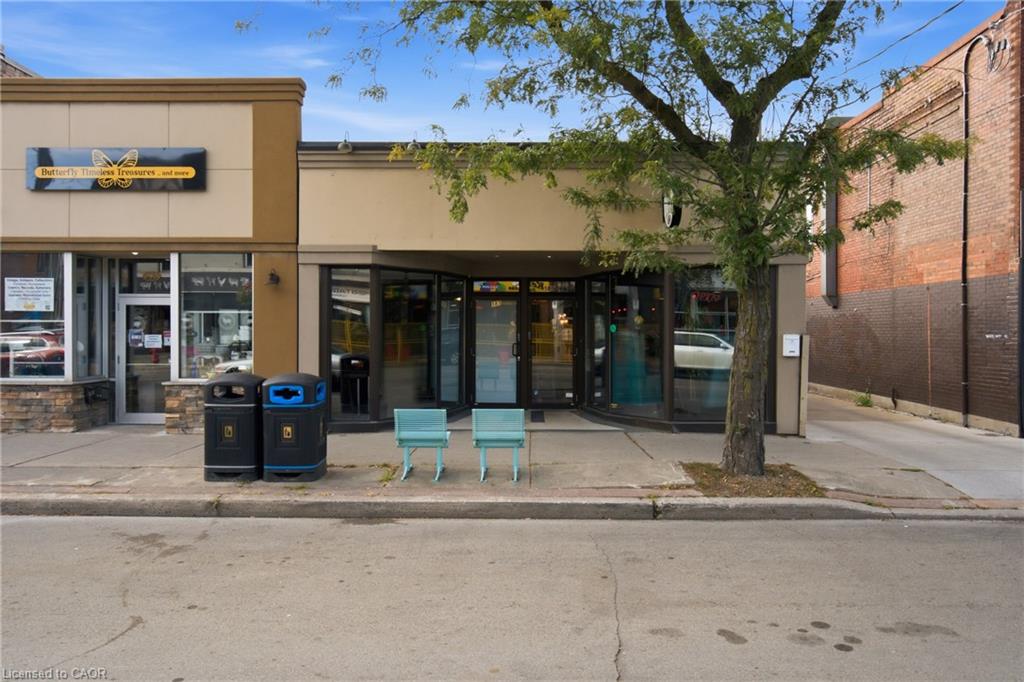 187 Ottawa Property Photo 22