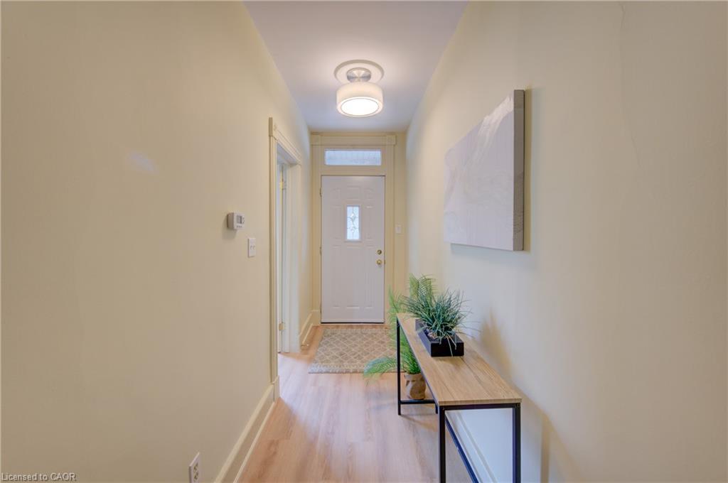 9 Salisbury Avenue Property Photo 4