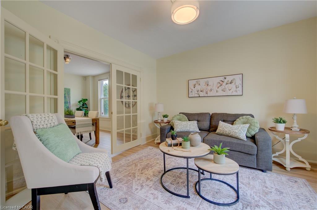 9 Salisbury Avenue Property Photo 6