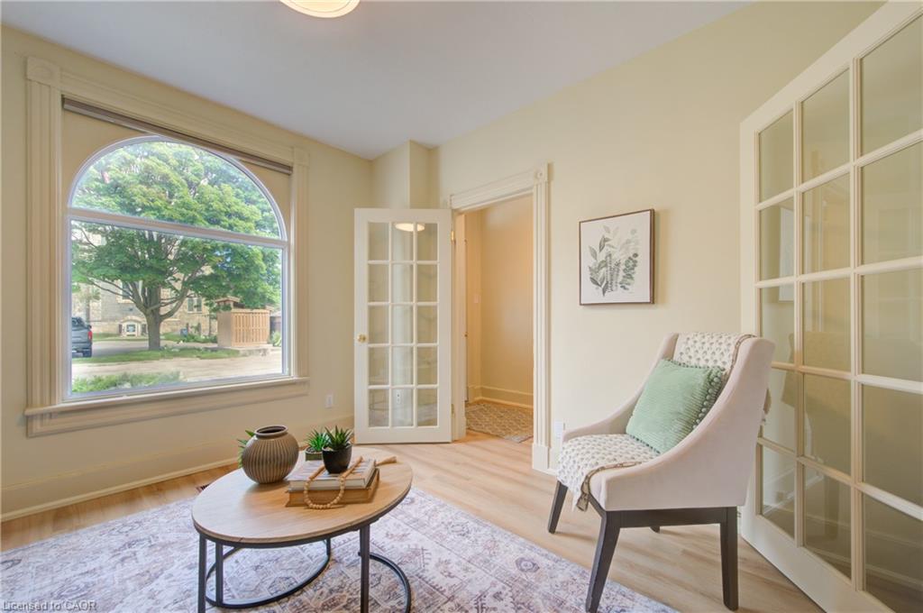 9 Salisbury Avenue Property Photo 7