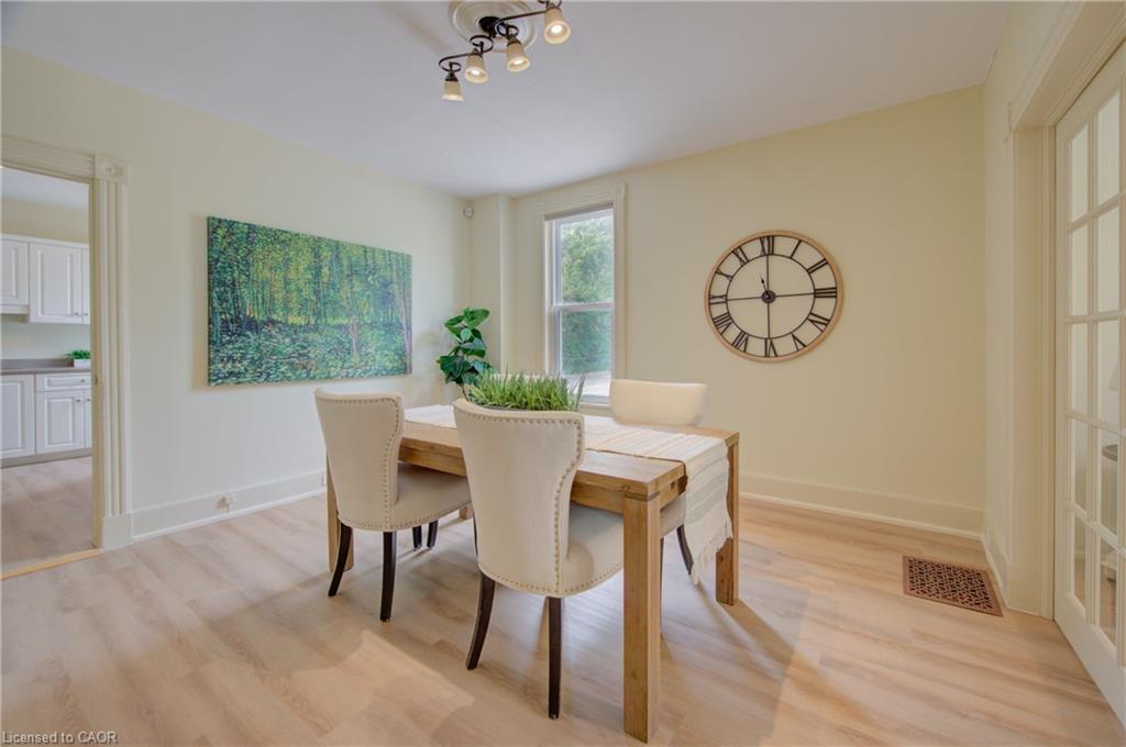 9 Salisbury Avenue Property Photo 9